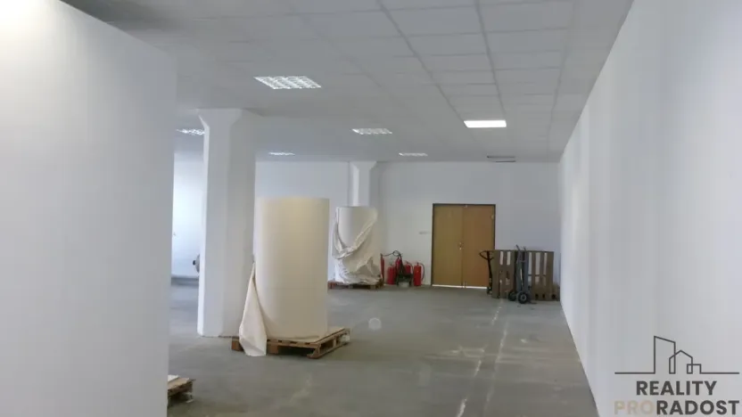 Pronájem skladu, Brno - Zábrdovice, 140 m2