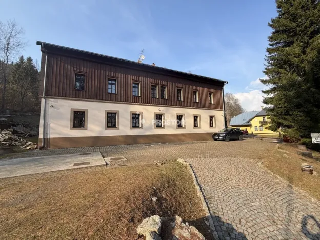 Prodej vícegeneračního domu, Smržovka, 520 m2