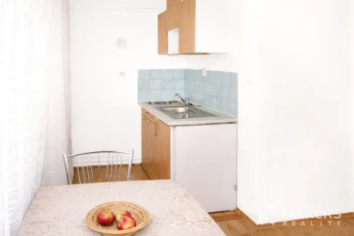 Pronájem bytu 1+kk, Praha - Karlín, K Olympiku, 35 m2