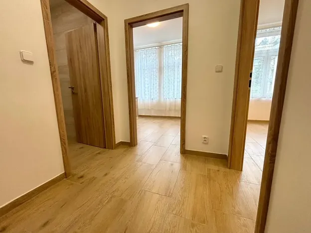 Pronájem bytu 1+1, Praha - Košíře, Holečkova, 35 m2