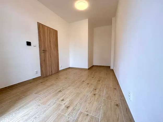 Pronájem bytu 1+1, Praha - Košíře, Holečkova, 35 m2