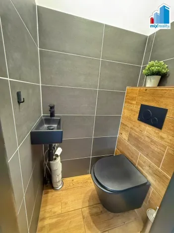 Prodej rodinného domu, Plzeň - Křimice, Evansova, 130 m2