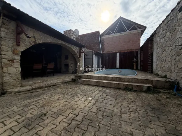 Prodej vícegeneračního domu, Ledčice, 149 m2