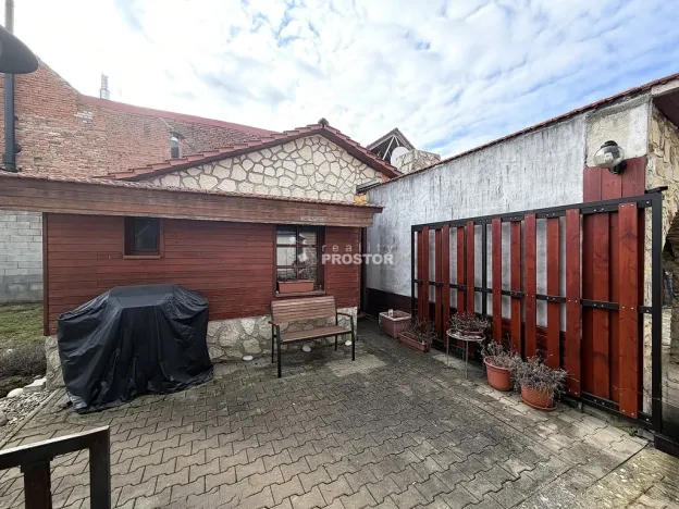 Prodej vícegeneračního domu, Ledčice, 149 m2