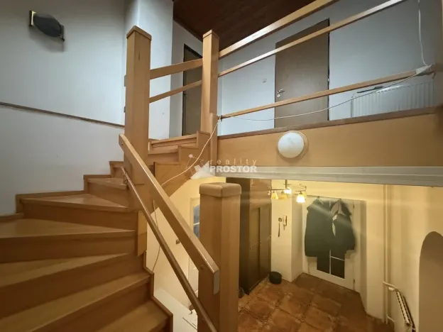 Prodej vícegeneračního domu, Ledčice, 149 m2