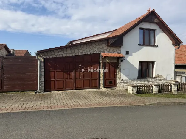Prodej vícegeneračního domu, Ledčice, 149 m2