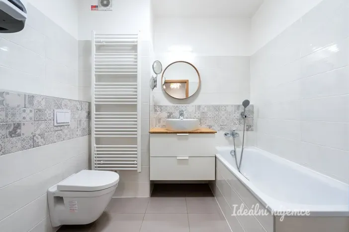 Pronájem bytu 2+kk, Chýně, Bolzanova, 52 m2