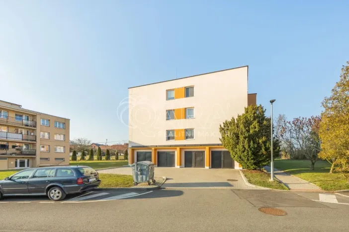 Prodej bytu 3+1, Netvořice, Sídliště II., 73 m2