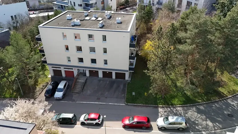 Prodej garáže, Praha - Smíchov, Štorkánova, 17 m2