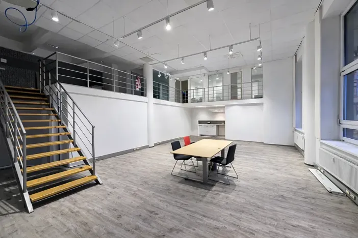 Pronájem kanceláře, Praha - Veleslavín, Na okraji, 215 m2