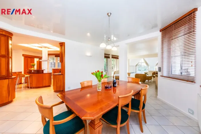 Prodej rodinného domu, Praha, U zahrádek, 433 m2