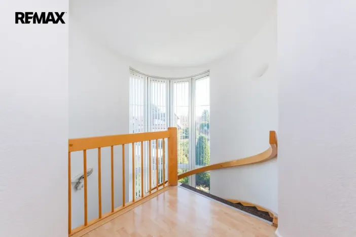 Prodej rodinného domu, Praha, U zahrádek, 433 m2