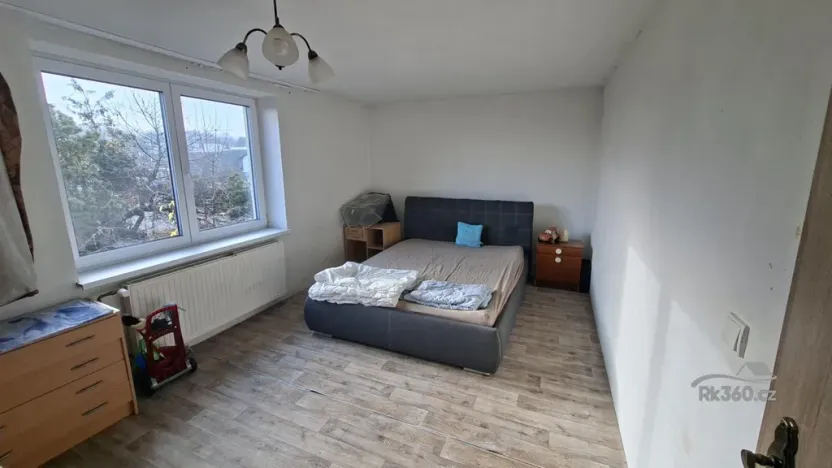 Prodej rodinného domu, Staříč, 185 m2