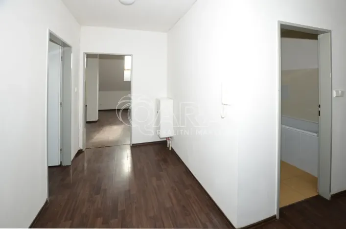 Pronájem bytu 3+kk, Holubice - Kozinec, Lesní, 95 m2