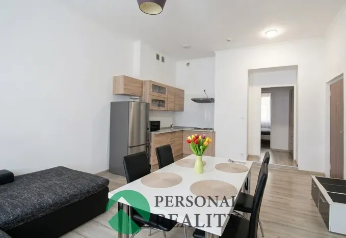 Prodej bytu 2+kk, Karlovy Vary, Vítězná, 39 m2