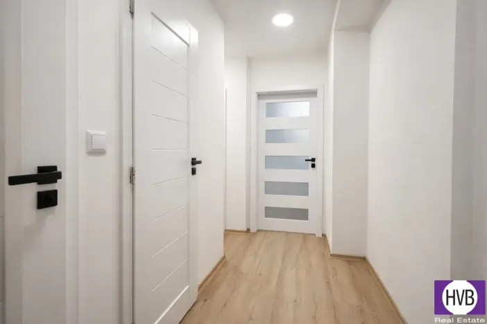 Pronájem bytu 3+kk, Praha, Zelenečská, 54 m2