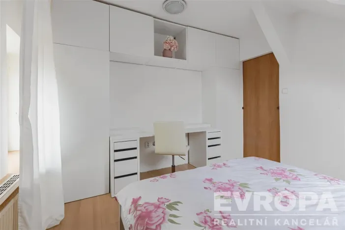 Prodej rodinného domu, Stará Huť, Družstevní, 142 m2