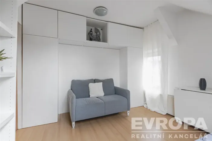 Prodej rodinného domu, Stará Huť, Družstevní, 142 m2