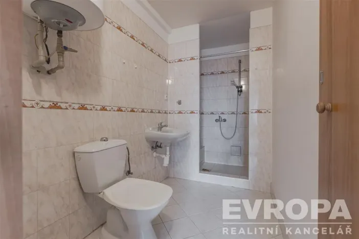 Prodej rodinného domu, Stará Huť, Družstevní, 142 m2