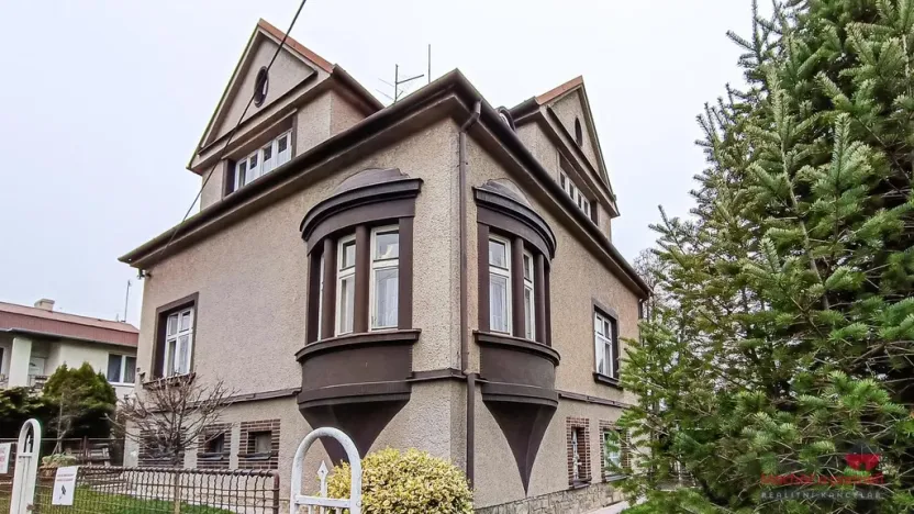 Prodej rodinného domu, Ostrava - Michálkovice, Sládečkova, 426 m2