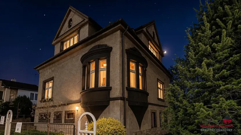 Prodej rodinného domu, Ostrava - Michálkovice, Sládečkova, 426 m2