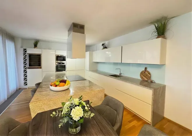 Pronájem bytu 4+kk, Praha - Žižkov, Pitterova, 117 m2