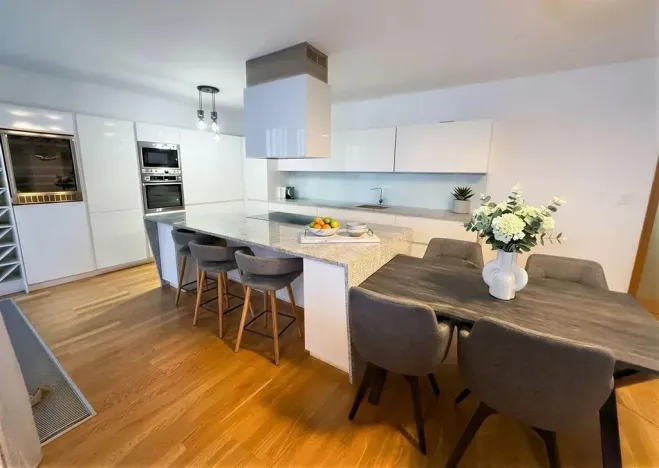 Pronájem bytu 4+kk, Praha - Žižkov, Pitterova, 117 m2