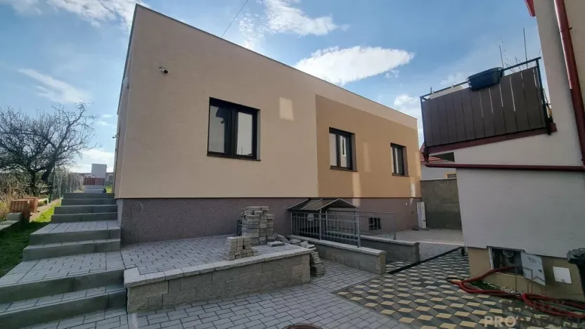 Pronájem rodinného domu, Znojmo, 82 m2