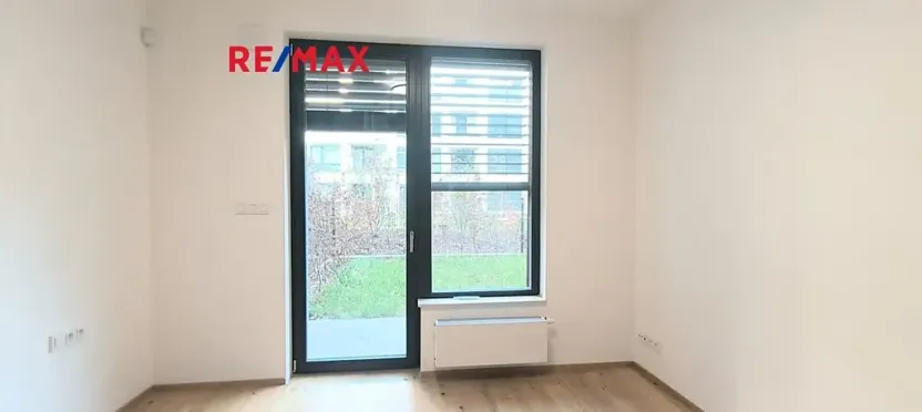 Pronájem bytu 2+kk, Praha - Nusle, Závišova, 46 m2