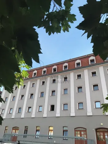 Pronájem bytu 1+kk, Litoměřice, Nerudova, 32 m2