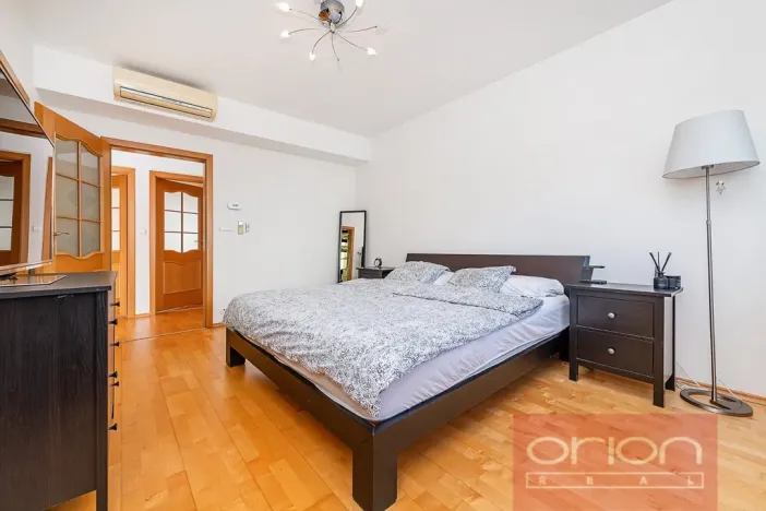 Pronájem rodinného domu, Praha - Jinonice, U panské zahrady, 289 m2