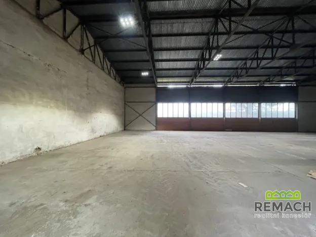 Pronájem skladu, Uherský Brod, V Kútě, 650 m2