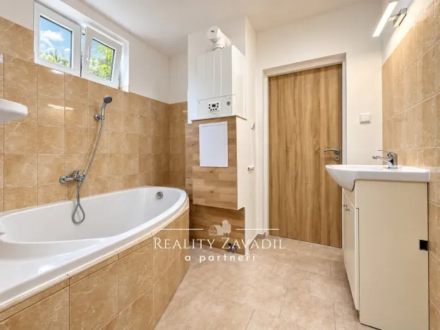 Prodej bytu 3+1, Český Těšín, Na Olšinách, 88 m2