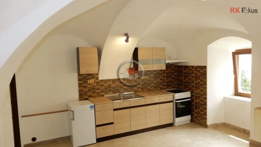 Pronájem bytu 2+kk, Moravské Budějovice, nám. ČSA, 44 m2