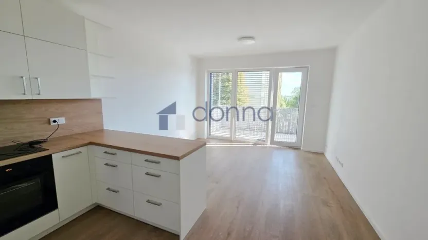 Pronájem bytu 2+kk, Praha, Hábova, 56 m2