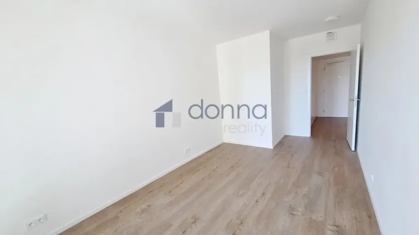 Pronájem bytu 2+kk, Praha, Hábova, 56 m2
