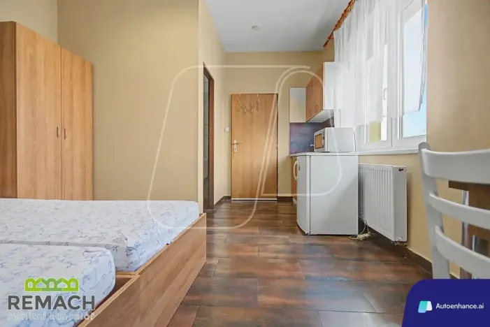 Pronájem bytu 1+kk, Uherské Hradiště, Velehradská třída, 25 m2