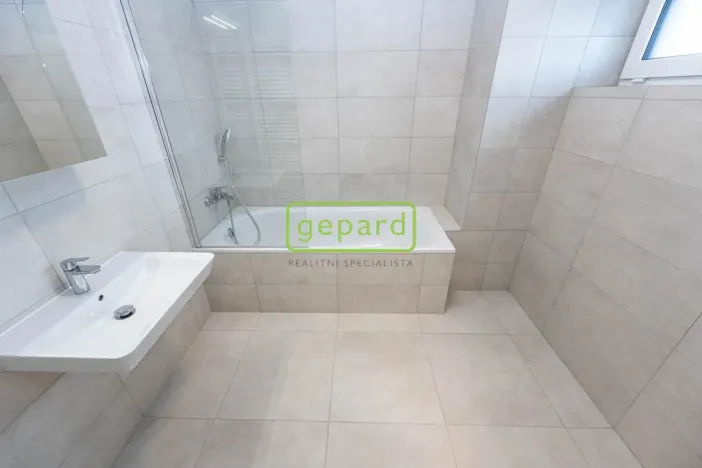 Pronájem bytu 3+kk, Praha - Čakovice, Danielova, 72 m2