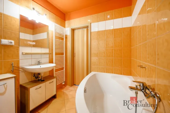 Prodej bytu 3+kk, Plzeň - Lhota, Na Dolíkách, 83 m2