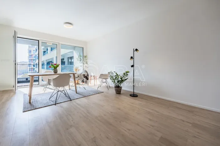 Pronájem bytu 1+kk, Praha - Hloubětín, Poděbradská, 39 m2