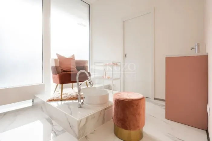 Prodej obchodního prostoru, Vysoký Újezd, Na Výsluní, 73 m2