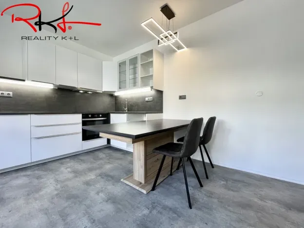 Pronájem bytu 3+kk, Mladá Boleslav - Mladá Boleslav IV, Ptácká, 70 m2