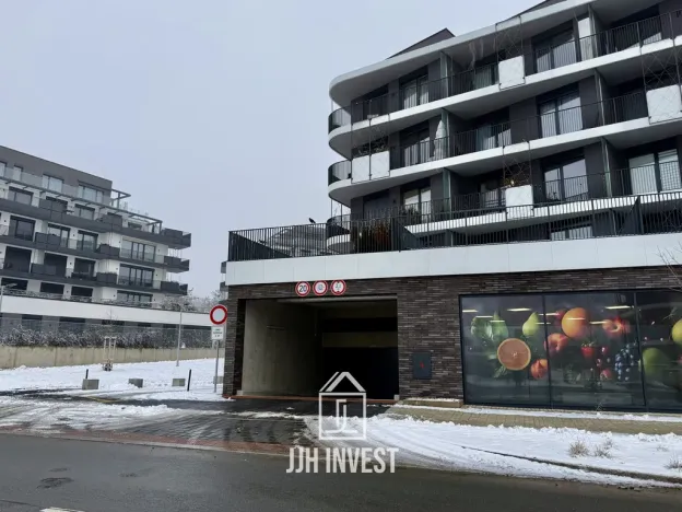 Pronájem garáže, Praha - Stodůlky, Bělohlávkova, 19 m2