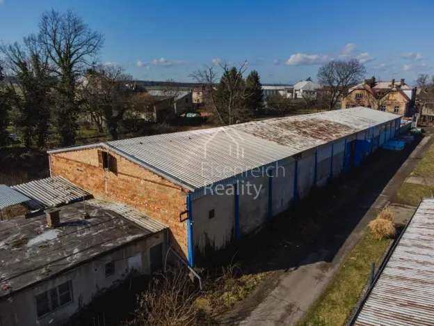 Pronájem skladu, Chrast, 5. května, 1160 m2