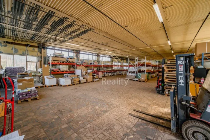 Pronájem skladu, Chrast, 5. května, 1160 m2
