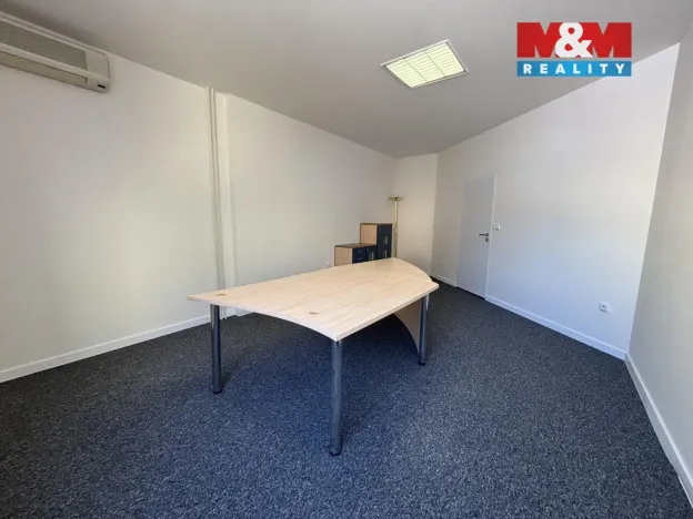 Pronájem kanceláře, Ostrava - Přívoz, Trocnovská, 240 m2