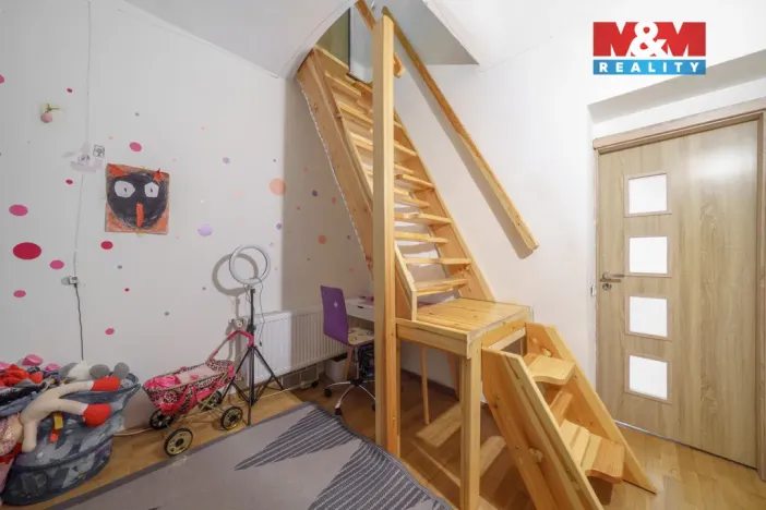 Prodej bytu 2+1, Karlovy Vary, Ondřejská, 78 m2