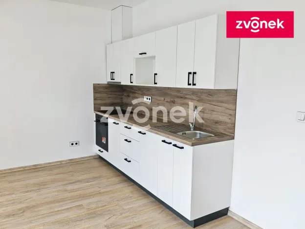 Pronájem bytu 1+kk, Otrokovice, Moravní, 36 m2