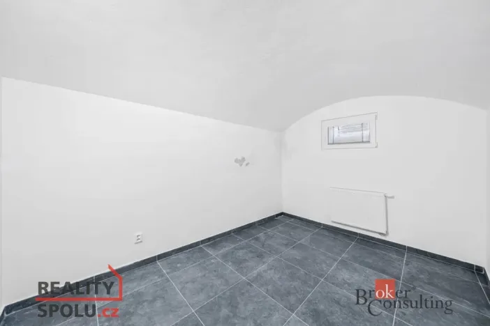 Pronájem - jiné, Plzeň - Jižní Předměstí, Husova, 110 m2