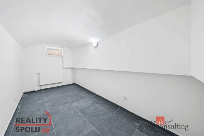 Pronájem - jiné, Plzeň - Jižní Předměstí, Husova, 110 m2